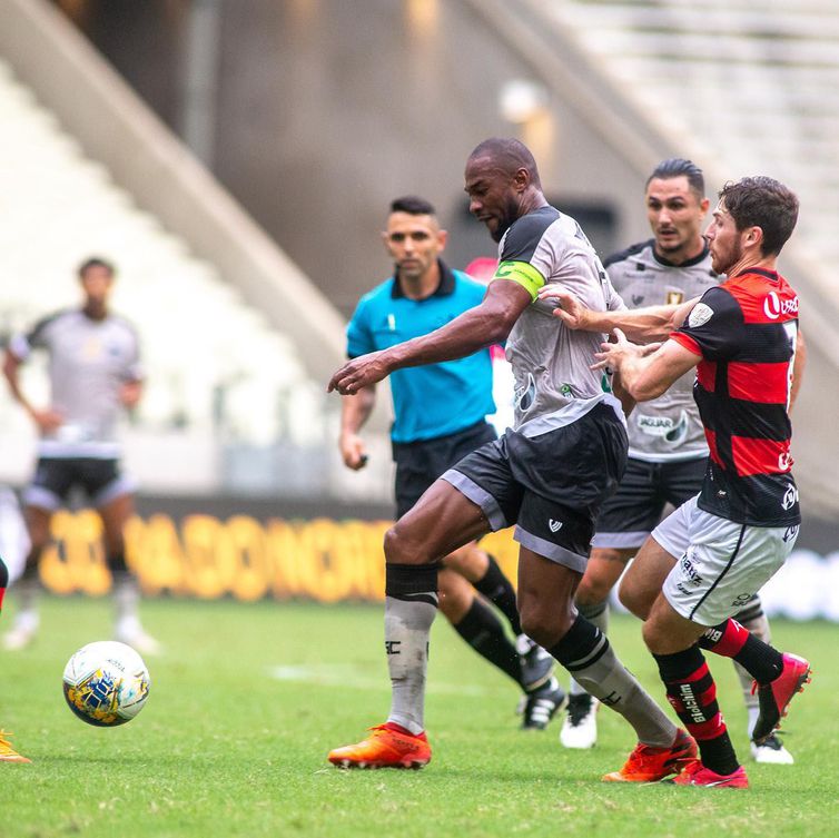 Ceará e Bahia disputam a final da Copa do Nordeste 2021